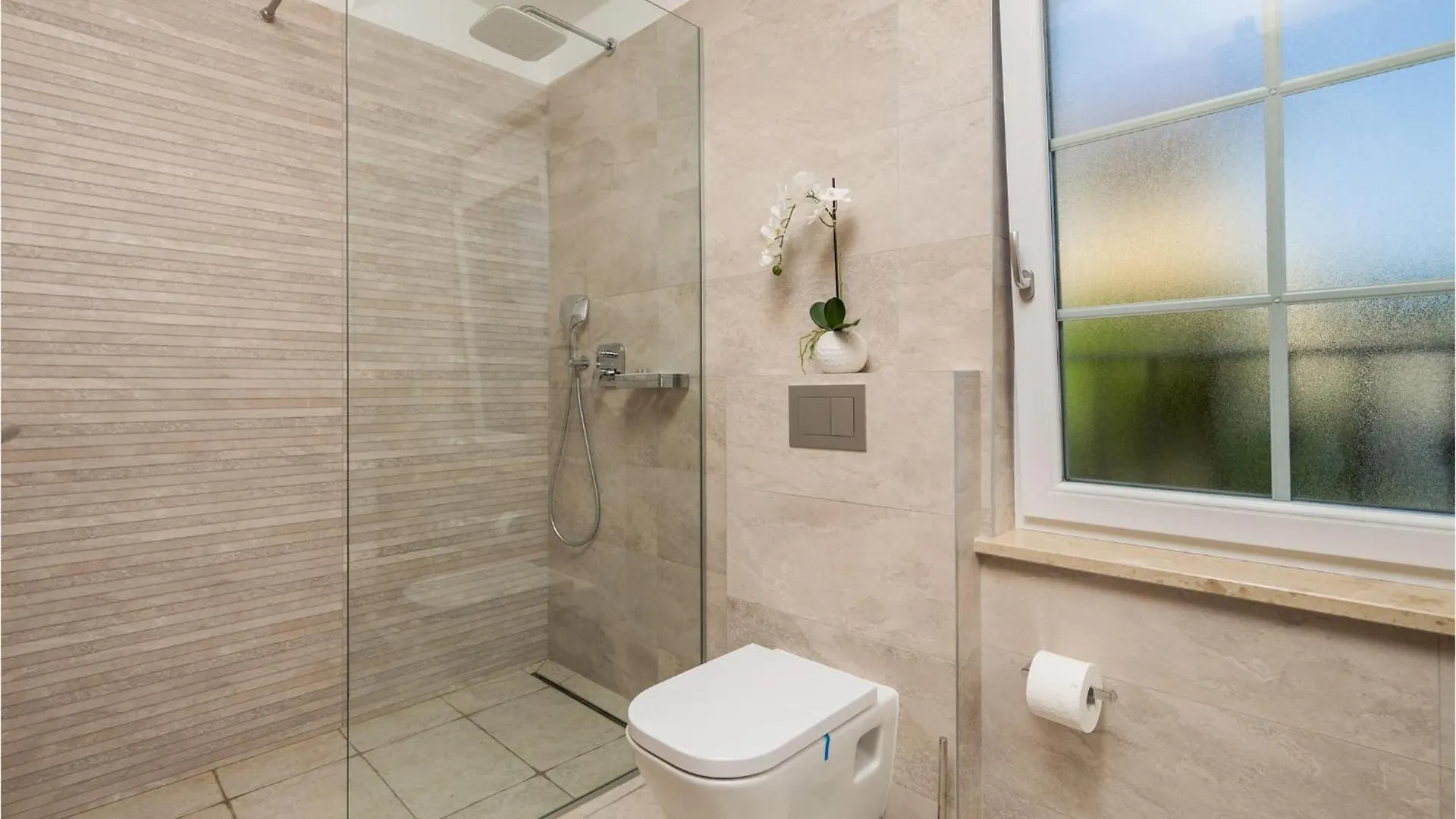 Holiday home Lovely Home In Kornic With Kitchen Croatia